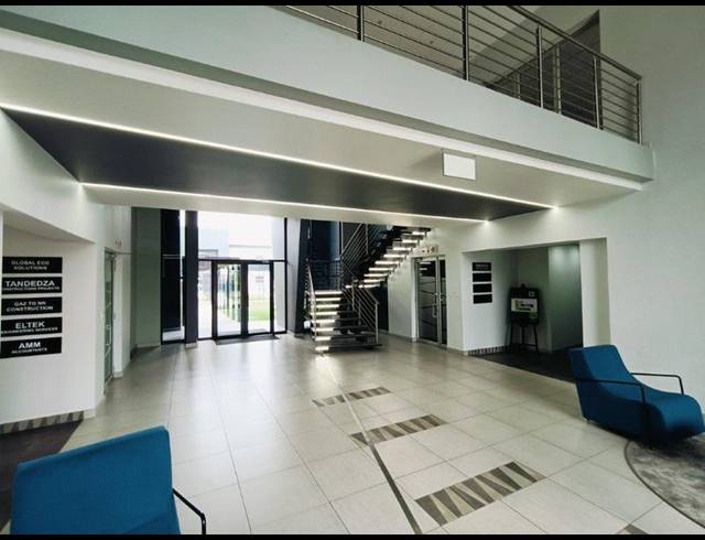 BUSINESS PROPERTY TO RENT IN HALFWAY HOUSE